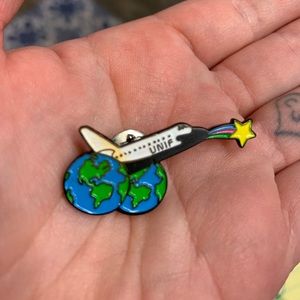 UNIF very rare lapel pin